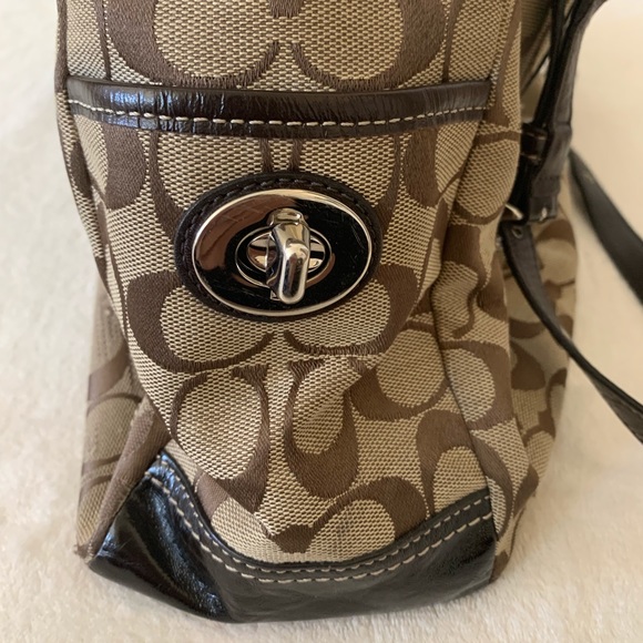 GUC COACH monogram Khaki/brown canvas tote bag - Picture 4 of 14